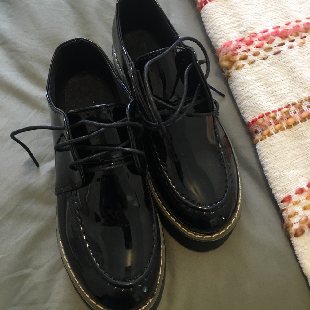 No name brand creepers